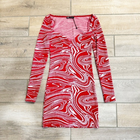 NWOT Zara Women's Long Sleeve Mini Dress Sweater Jacquard Swirl Print Red Small - Picture 2 of 7